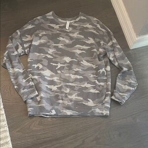 Athleta Camouflage Crew Neck Sweater in Gray Tones